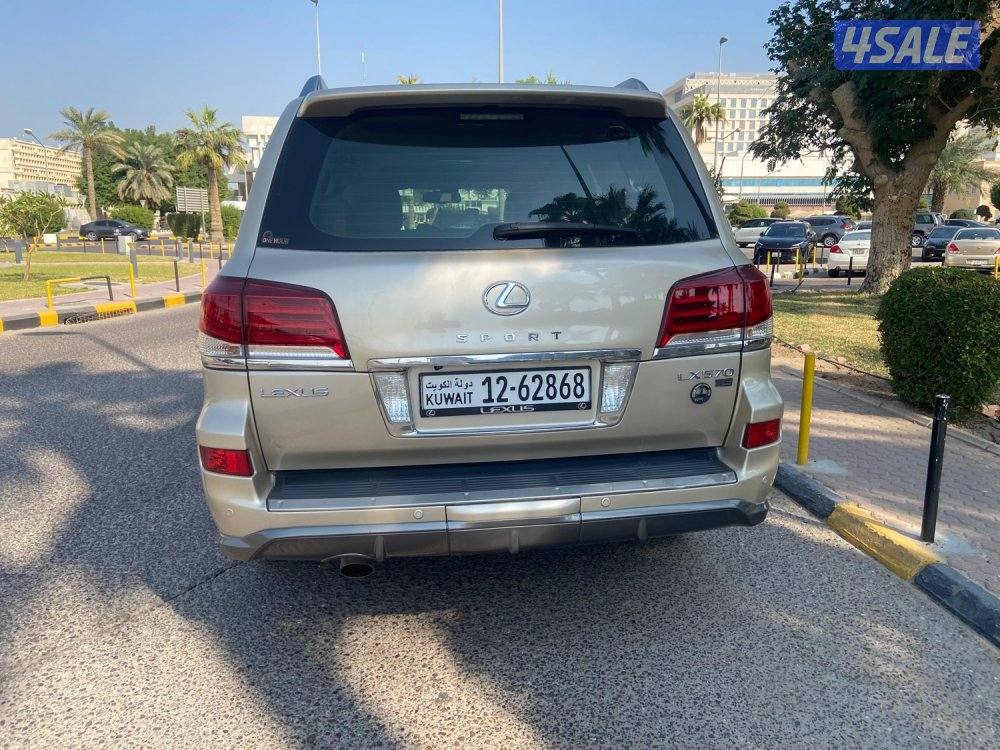 الروضة جيب لكزس LX570 بحالة ممتازة 2013 قمة بنظافة كامل امواصفات سبورت3
