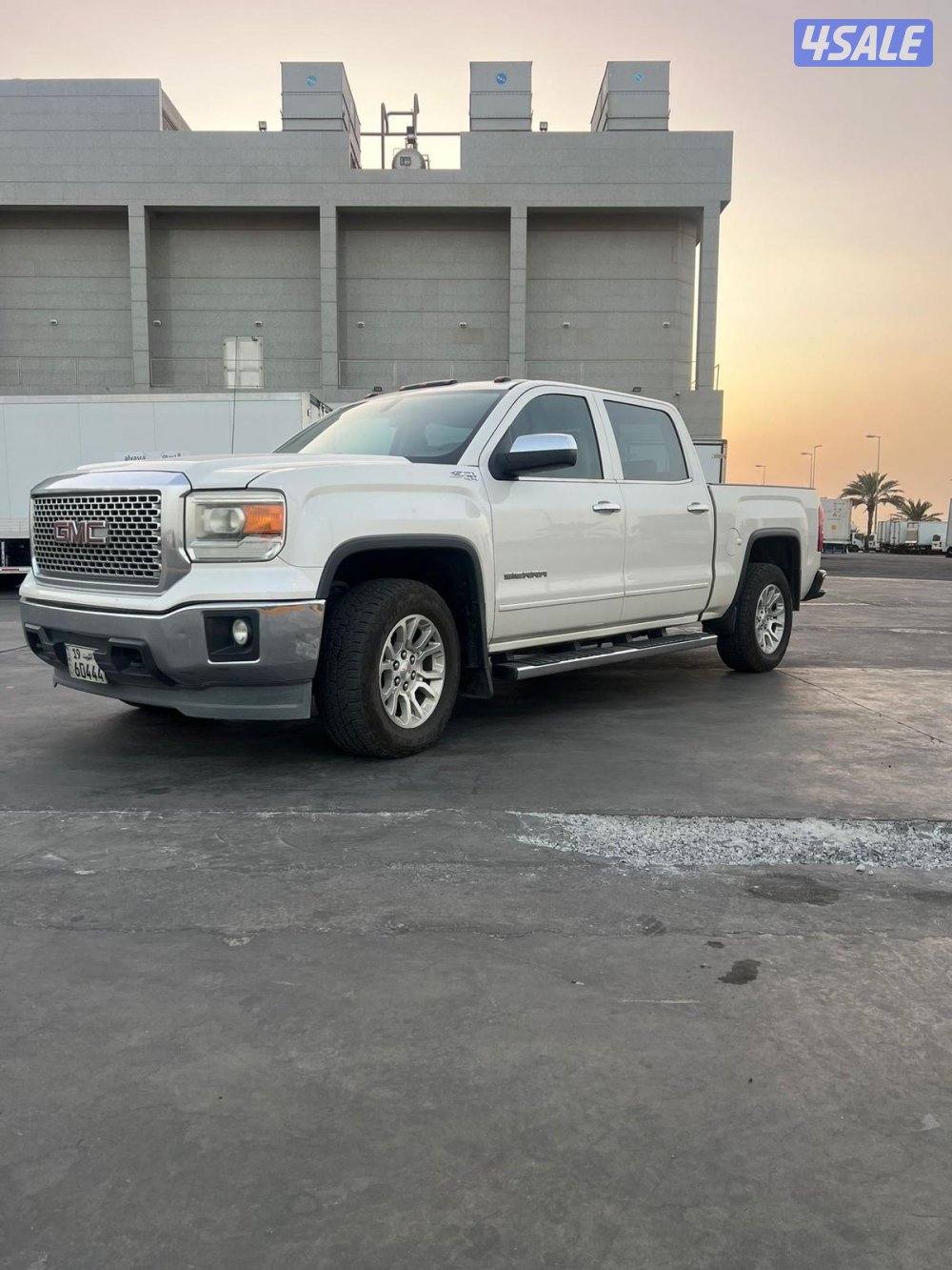 للبيع سييرا Z71 كامل المواصفات دبل جير4