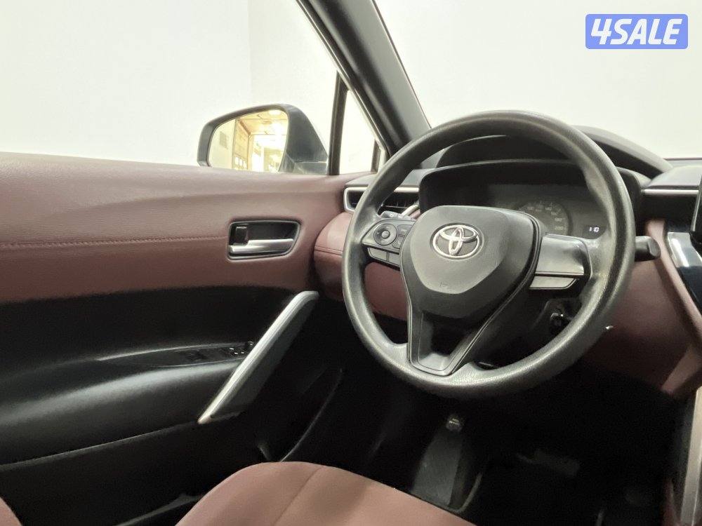 TOYOTA COROLLA 23CSUV-PL_U10