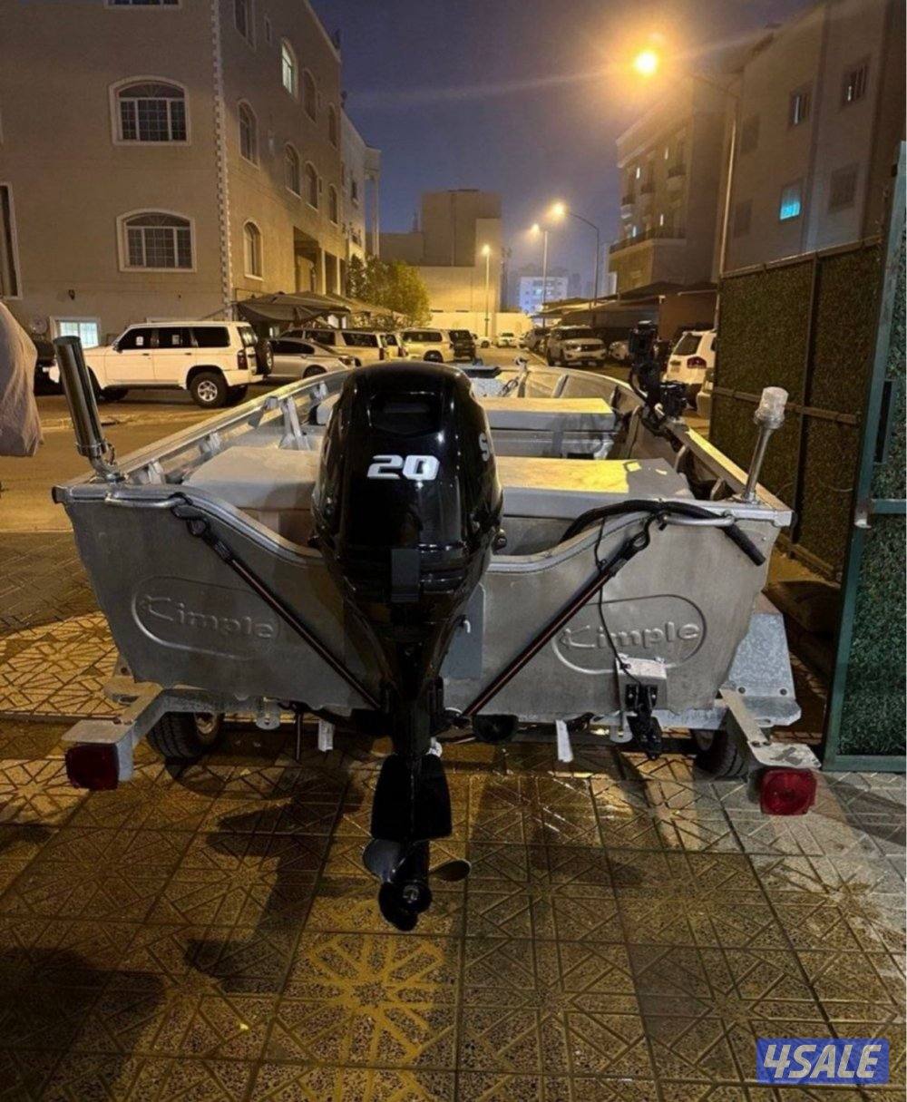 طراد كيمبل 12 قدم مع مكينه سوزوكي 20 حصان 20226