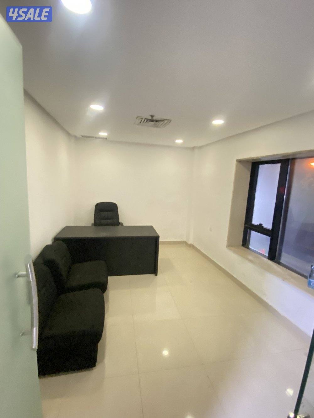 مكتب للايجار بسعر مميز بالكويت وموقع مميز10