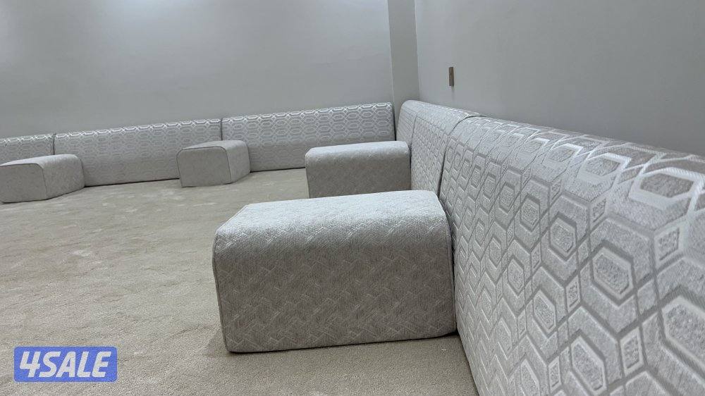 تفصيل وتنجيد مخاد ومراكي اسفنج البغلي وإسفنج سعودي وسجاد تركي حفر10