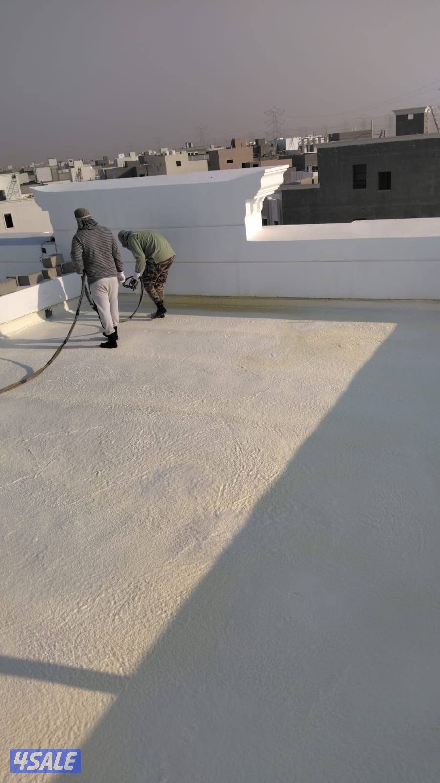 تقوم بتقديم جميع أنواع العوازل الطربال والرش الأمريكي1