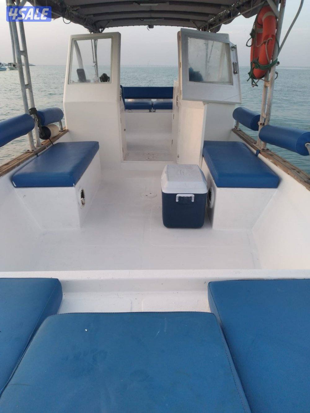 تاجير طراد حداق و نزهة ايجار طراد رحلات بحرية4