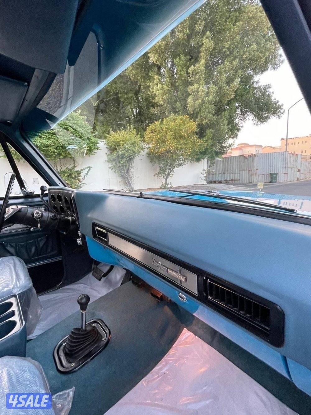 للبيع بليزر موديل 1980 مكينه 350 دبل قير مكيف4