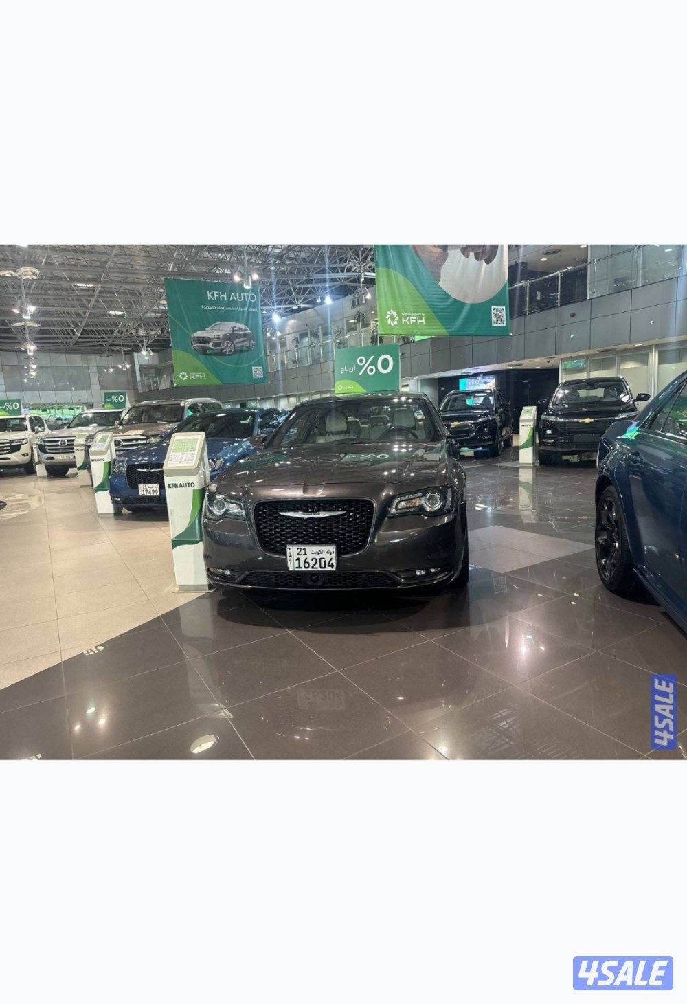 للبيع كرايزلر c300s0