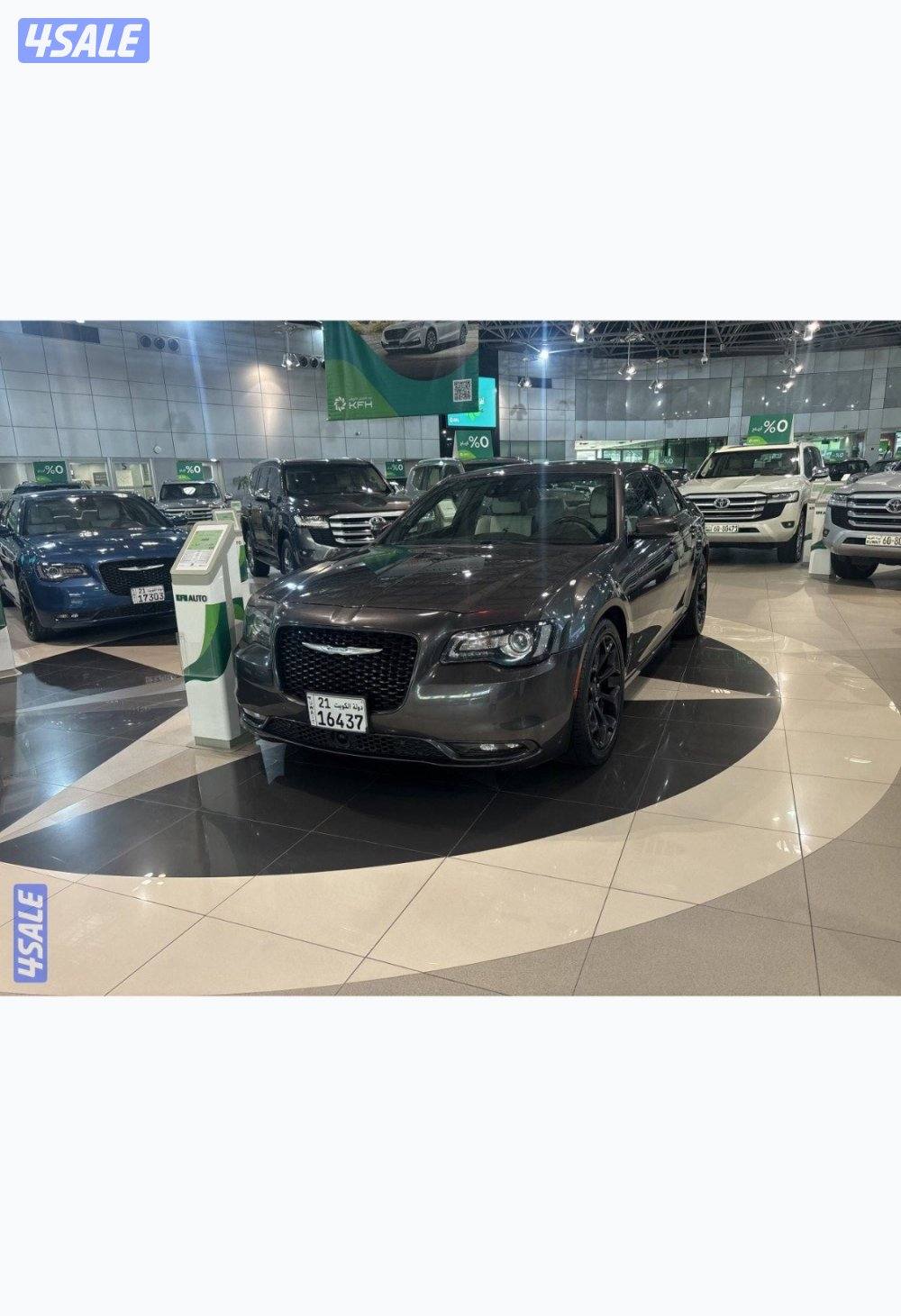 للبيع كرايزلر c300s0