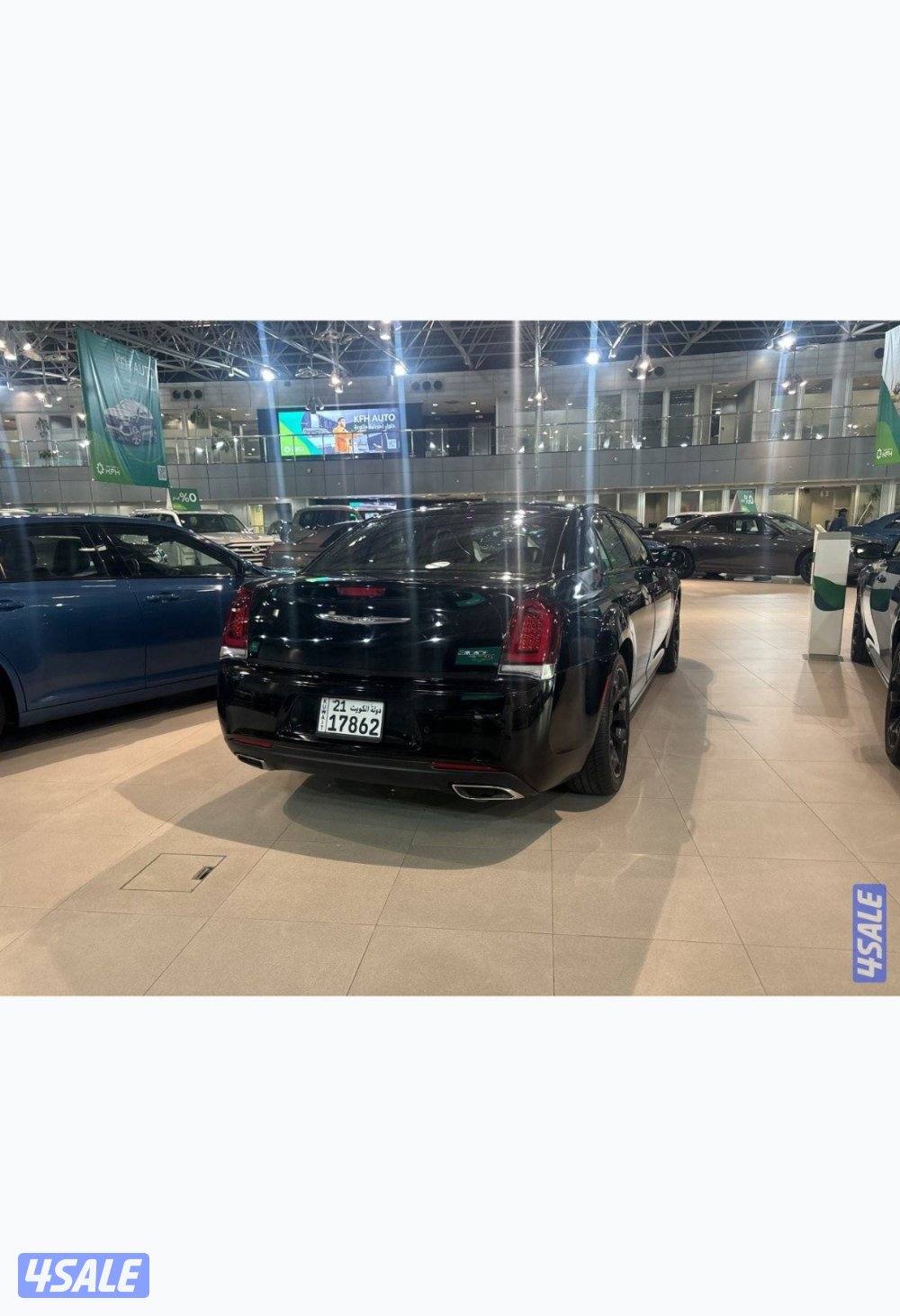 للبيع كرايزلر c300s1