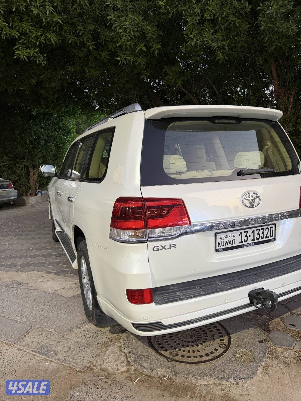 لاند كروزر 20163