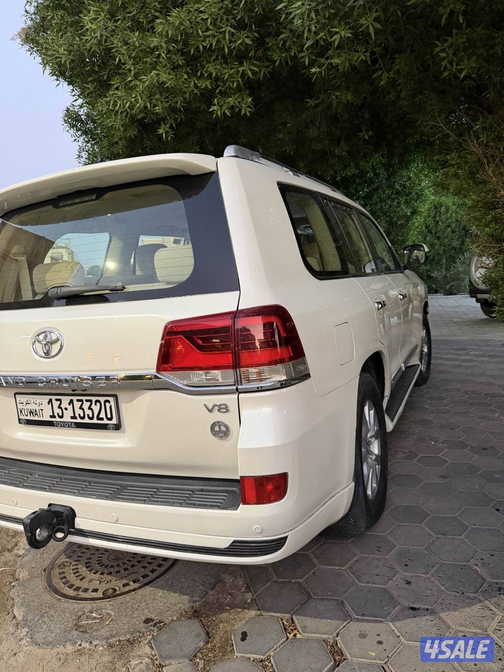 لاند كروزر 20164