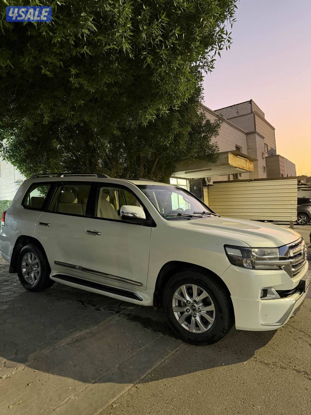 لاند كروزر 20166