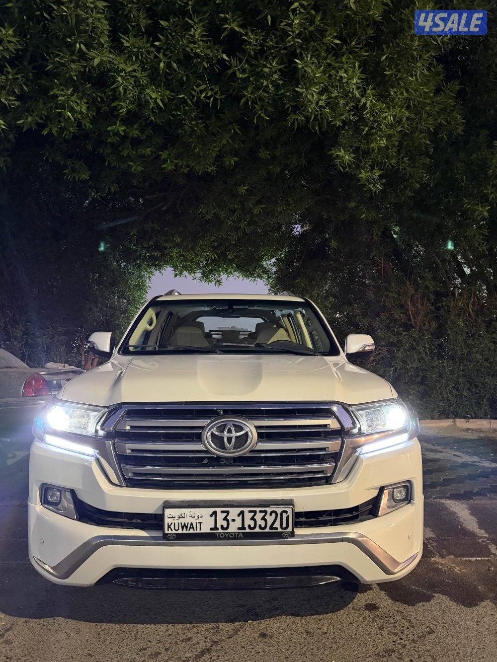 لاند كروزر 20169