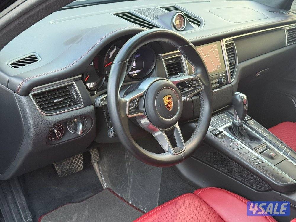 PORSCHE MACAN _20187