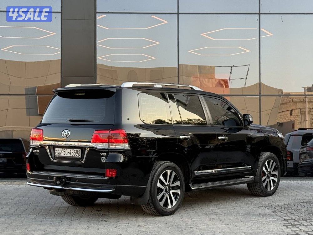 LAND CRUISER GRAND TOURING GXR V8 _20194