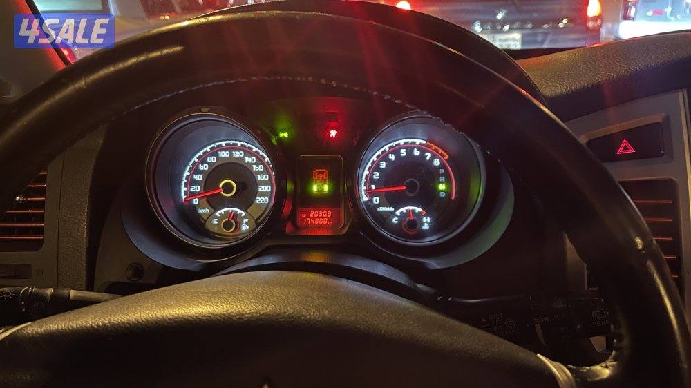 المكينه الكبيره 3.8 صبغ الوكالة شرط الفحص ممشي قليل 1749