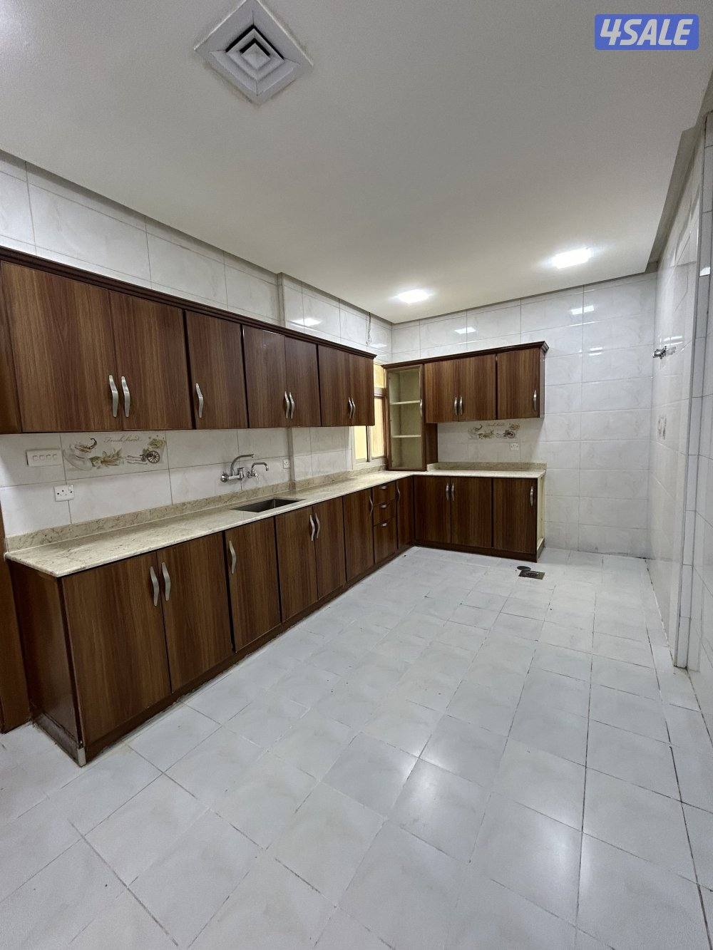 للإيجار شقق في الزهراء والصديق والسلام3