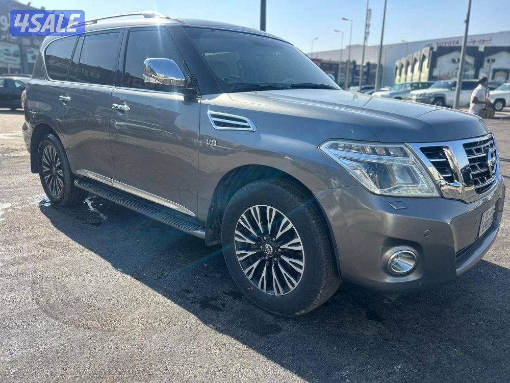 نيسان باترول بلاتنيوم.V81