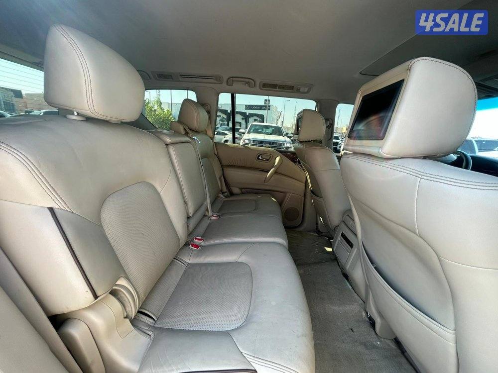 نيسان باترول بلاتنيوم.V84