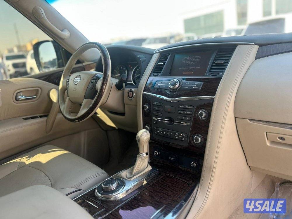 نيسان باترول بلاتنيوم.V87