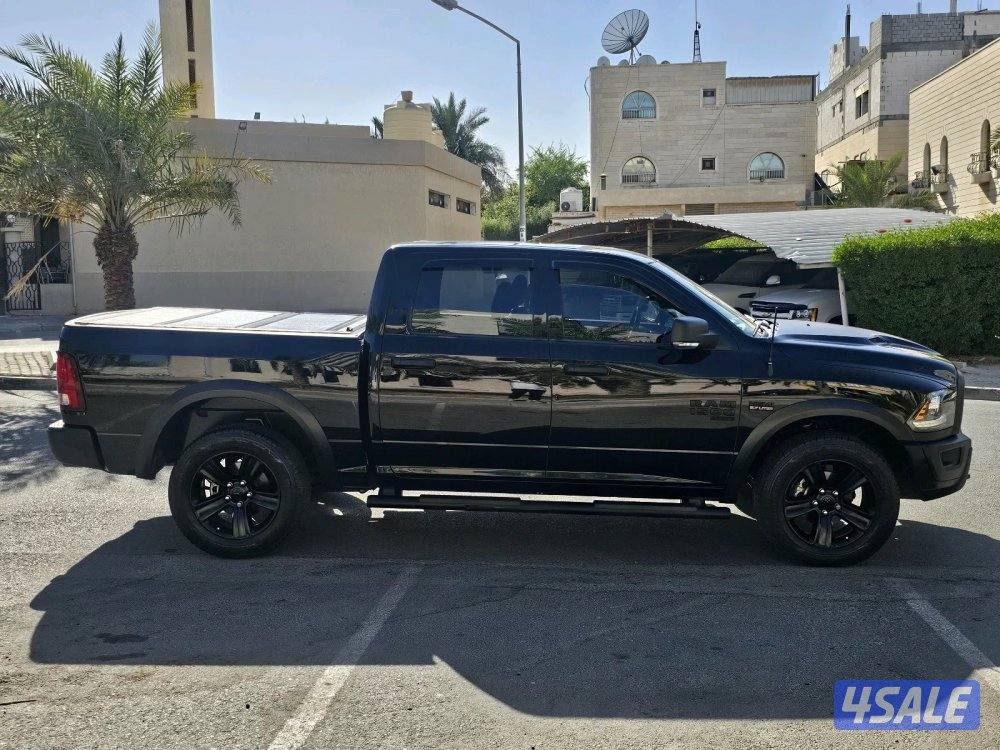 دودج رام 1500 - 20225