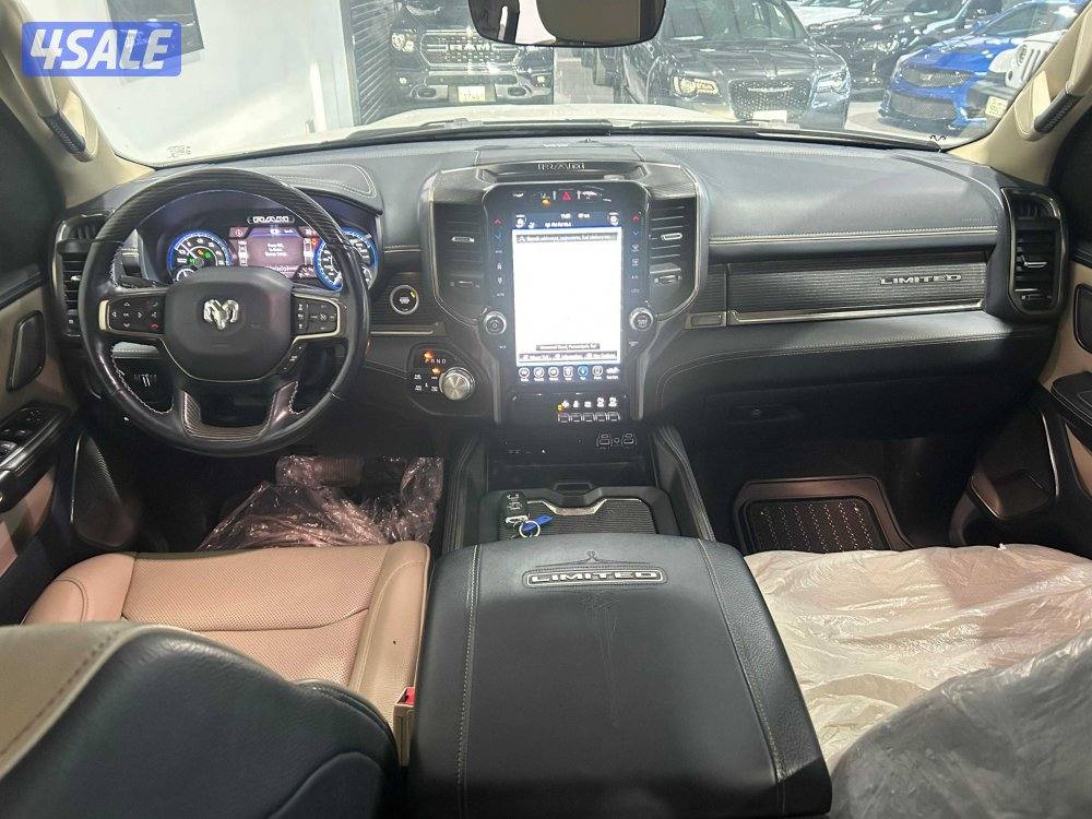 RAM 1500 Limited Crew Cab 20197