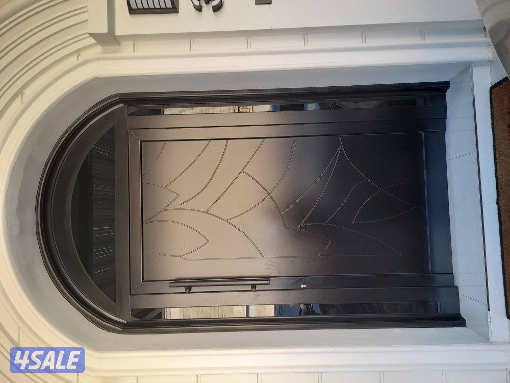 تركيب زجاج والامنيوم وماريا1