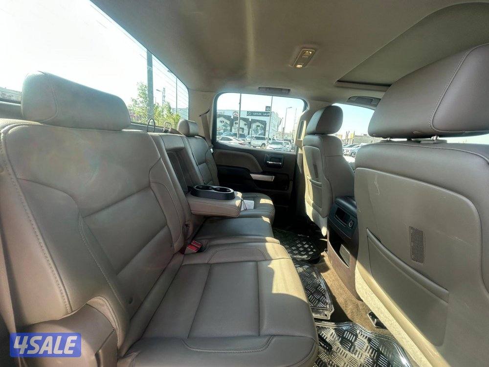 شيفرولية سلفرادو Z71 موديل 20154