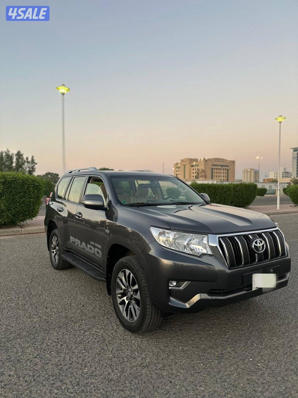 برادو TXL 2022 الفل صبغ الوكاله عداد 323