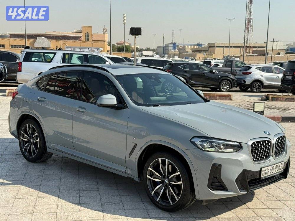 للبيع بي ام دبليو X4موديل ٢٠٢٢ شرط الفحص تحت الكفاله عداد ١٠٠1