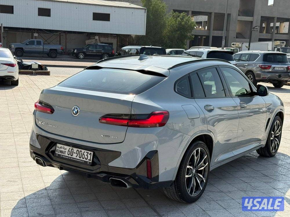للبيع بي ام دبليو X4موديل ٢٠٢٢ شرط الفحص تحت الكفاله عداد ١٠٠3