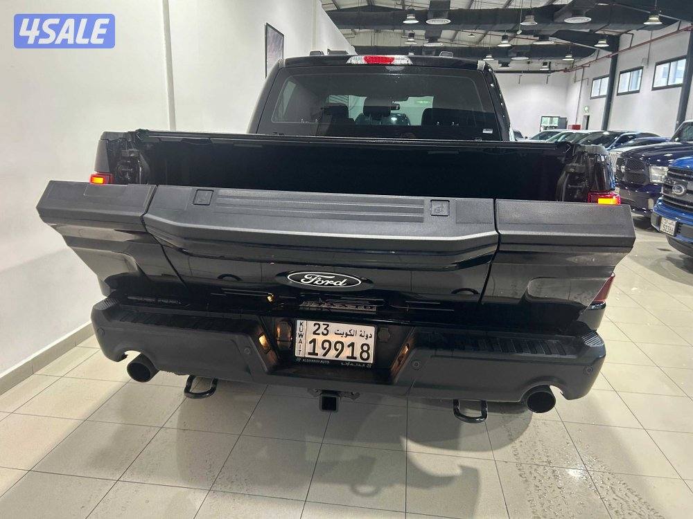 Ford F150 Tremor 2025 Crew Cab5