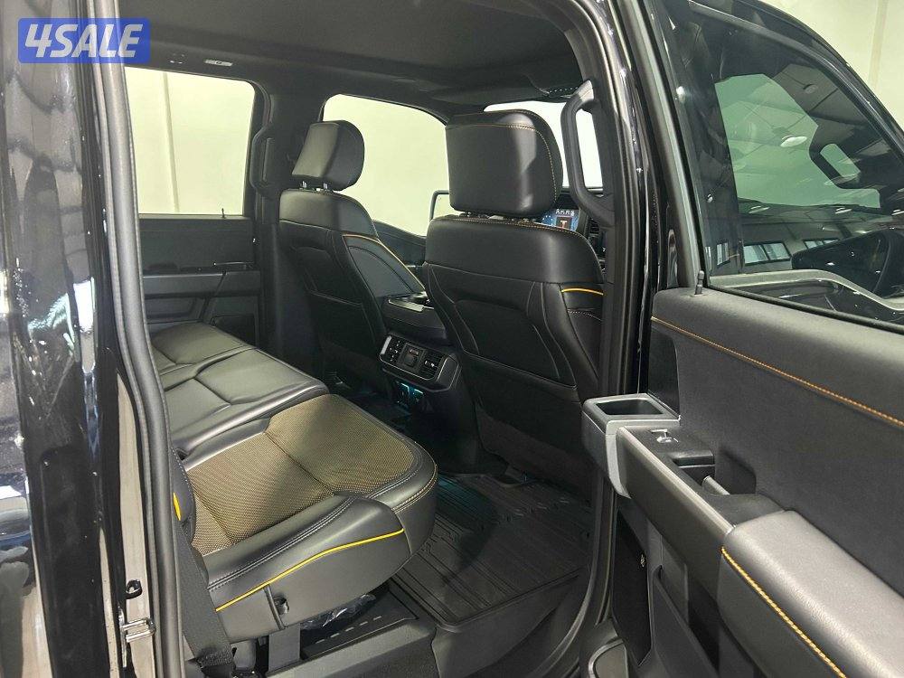 Ford F150 Tremor 2025 Crew Cab6