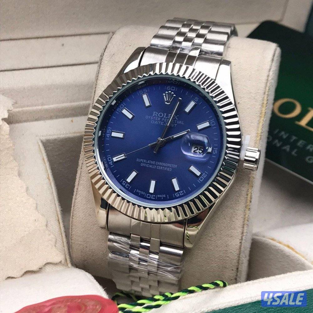 اي ساعه معروضة 12 دينار11