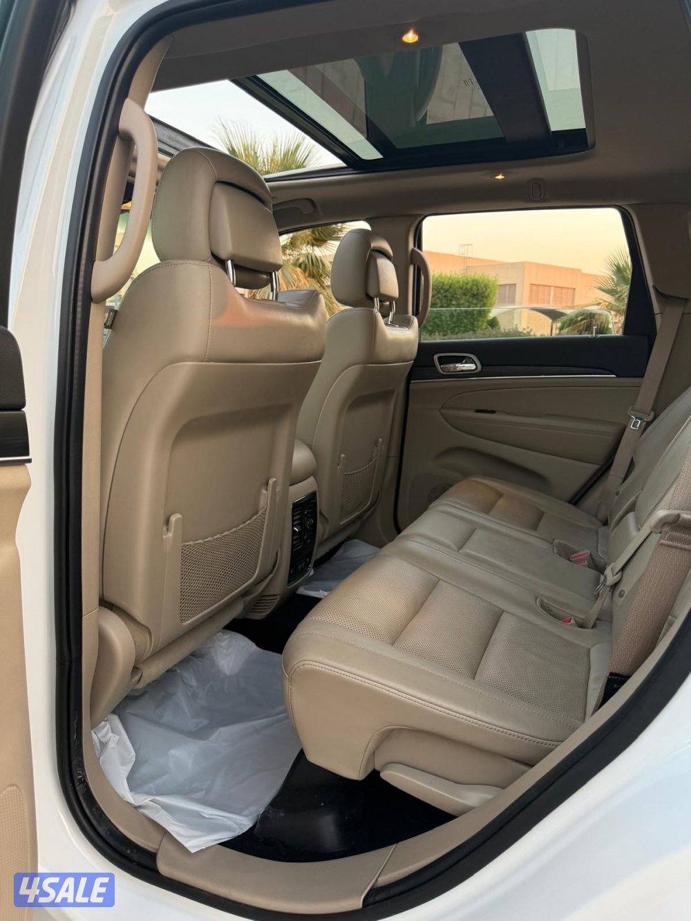 قراند شروكي ليمتد 2021 ماشي 90 الف بحالة الوكالة اعلى درجه بالوكاله11