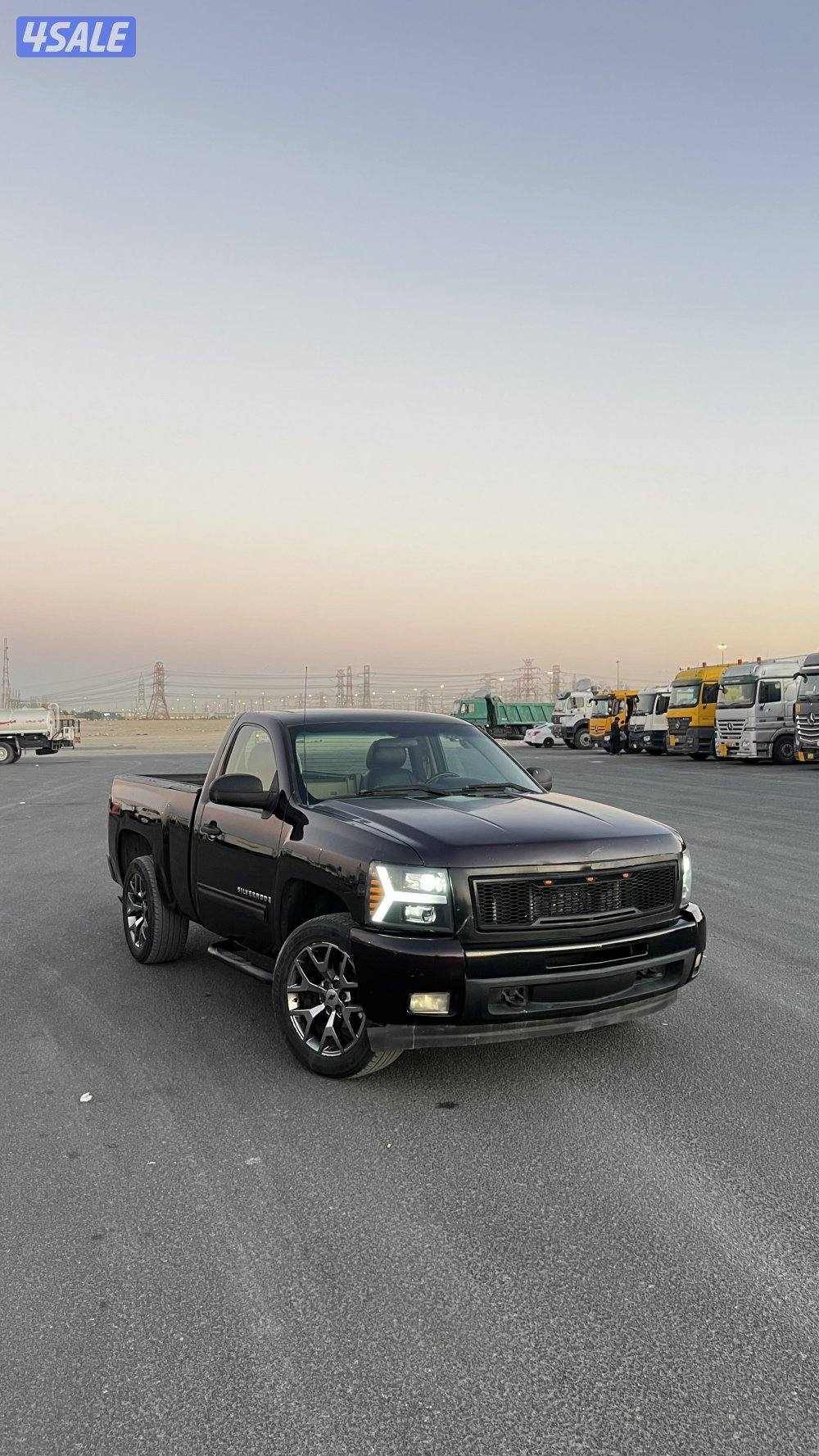 للبيع سلفرادو 20094