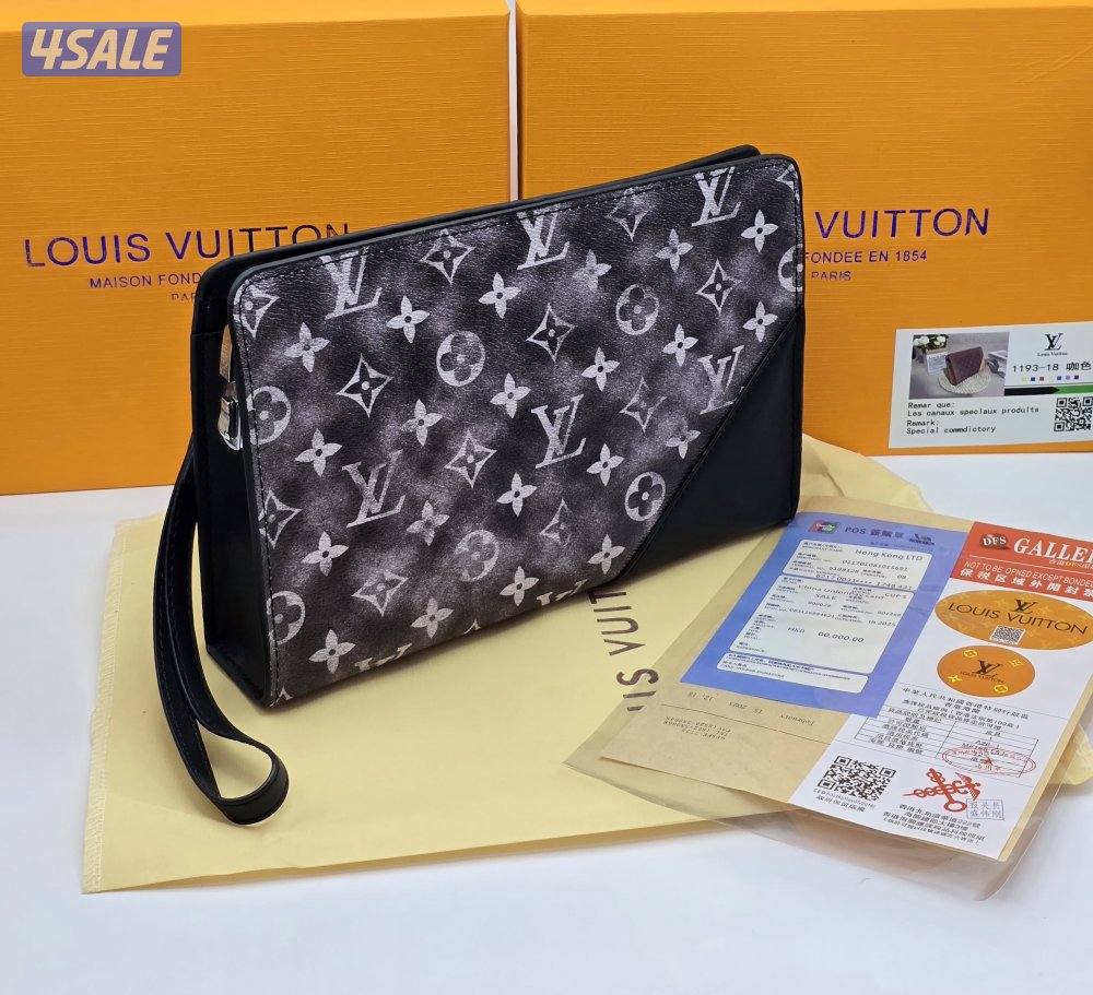 ‏حقائب درجة أولى نفس الأصلي ما يفرق شيء7