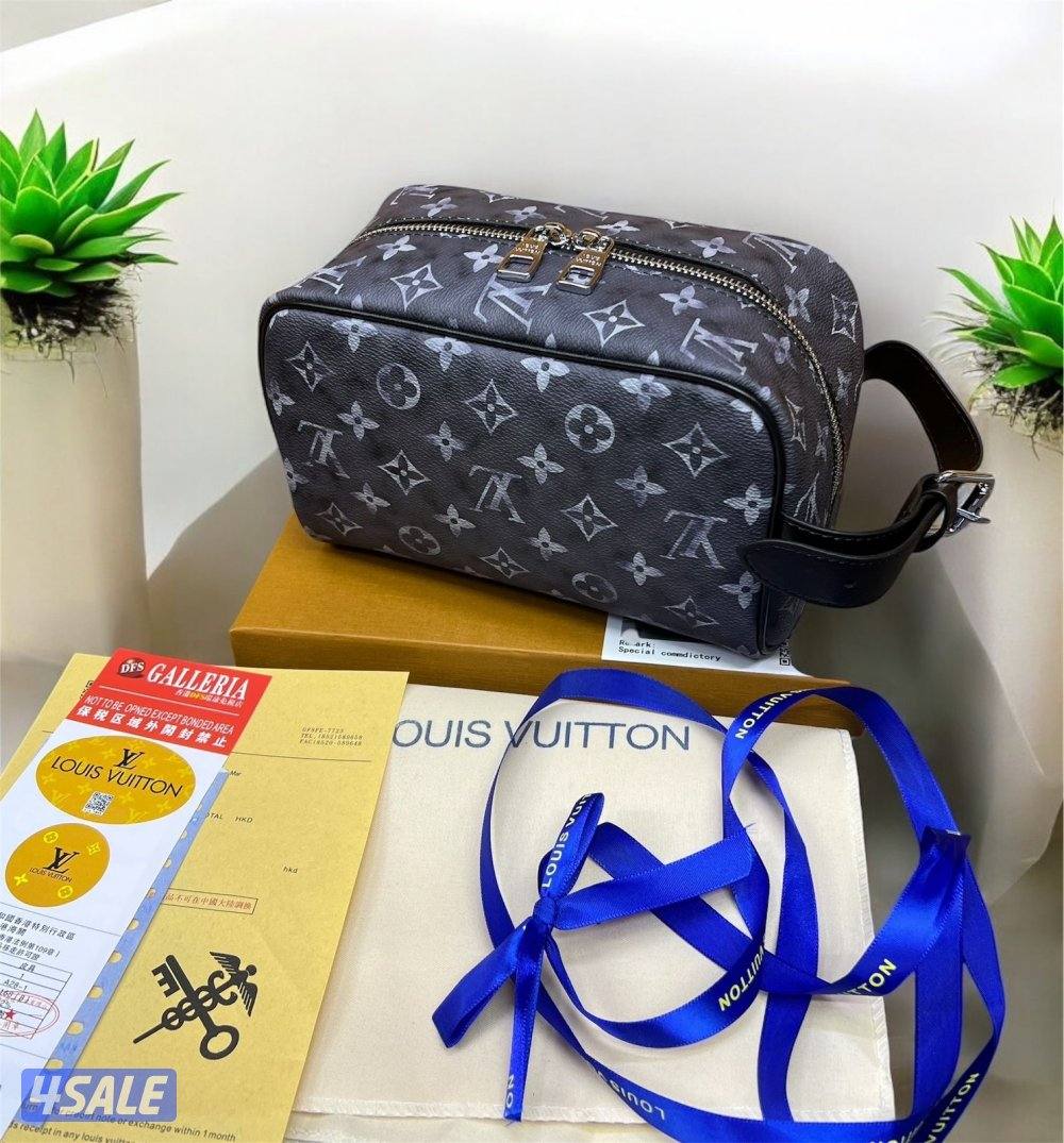 ‏حقائب درجة أولى نفس الأصلي ما يفرق شيء9