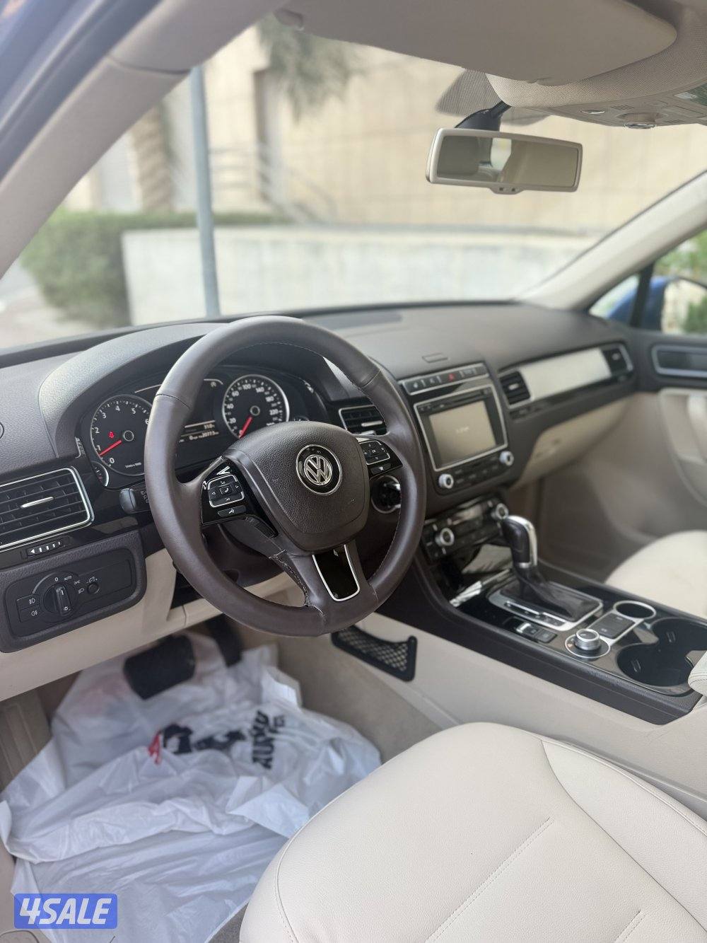 فولكس فاجن - طوارق -20167