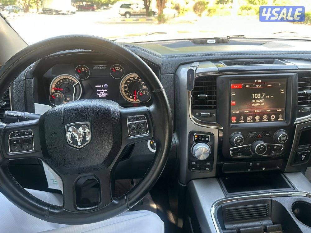 نظيف دودج رام فئة سبورت 4x4 المالك الاول ممشى قليل ٢٠١٧7