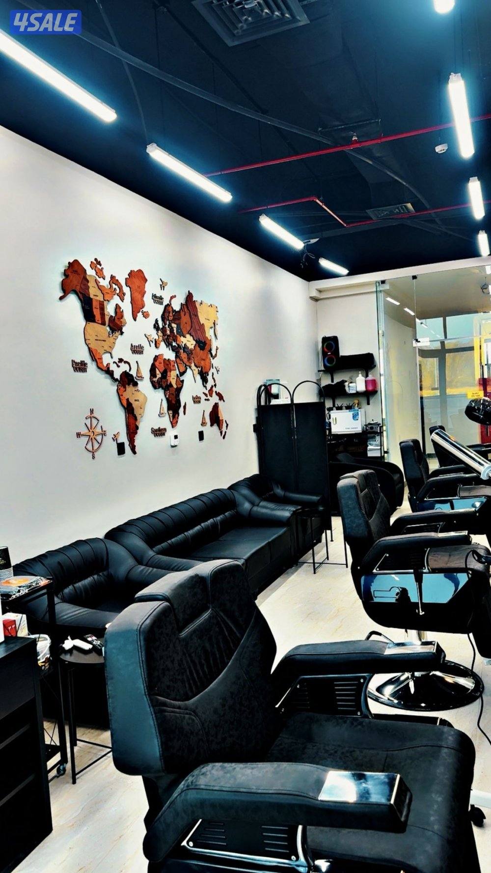 للبيع صالون رجالي عربي2
