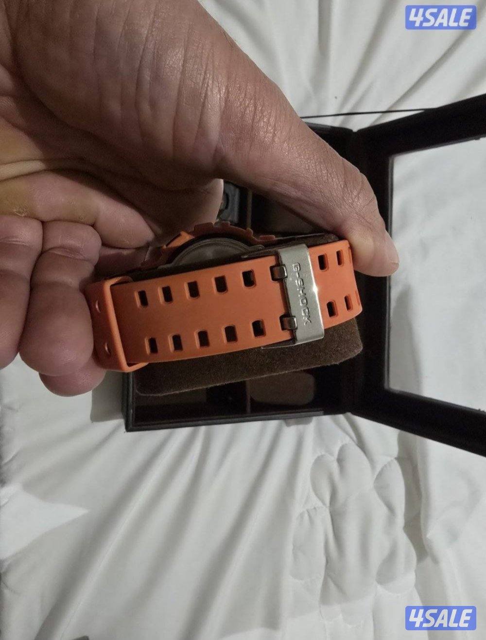 ساعات جي شوك اصليه مجموع ٤ ساعات7