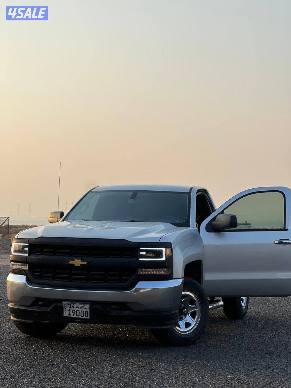 للبيع  سلفرادو 20160