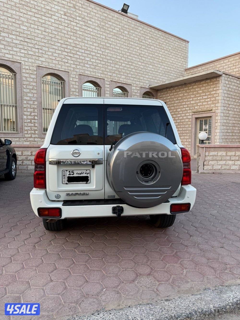 نيسان سفاري موديل 20160
