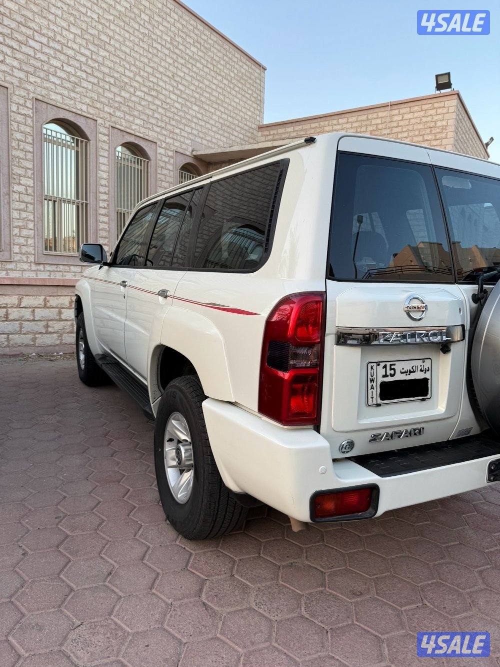 نيسان سفاري موديل 20164