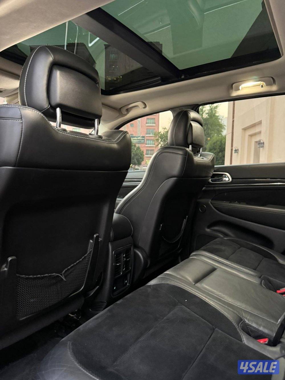 جراند شيروكي // SRT 8  // 2013  //9