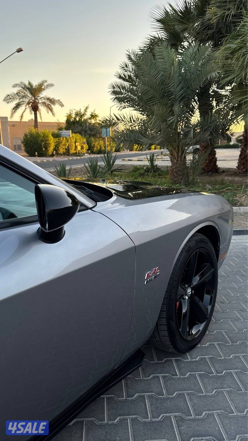 للبيع دودج تشالنجر SRT8 2013 بيعة سريعة7