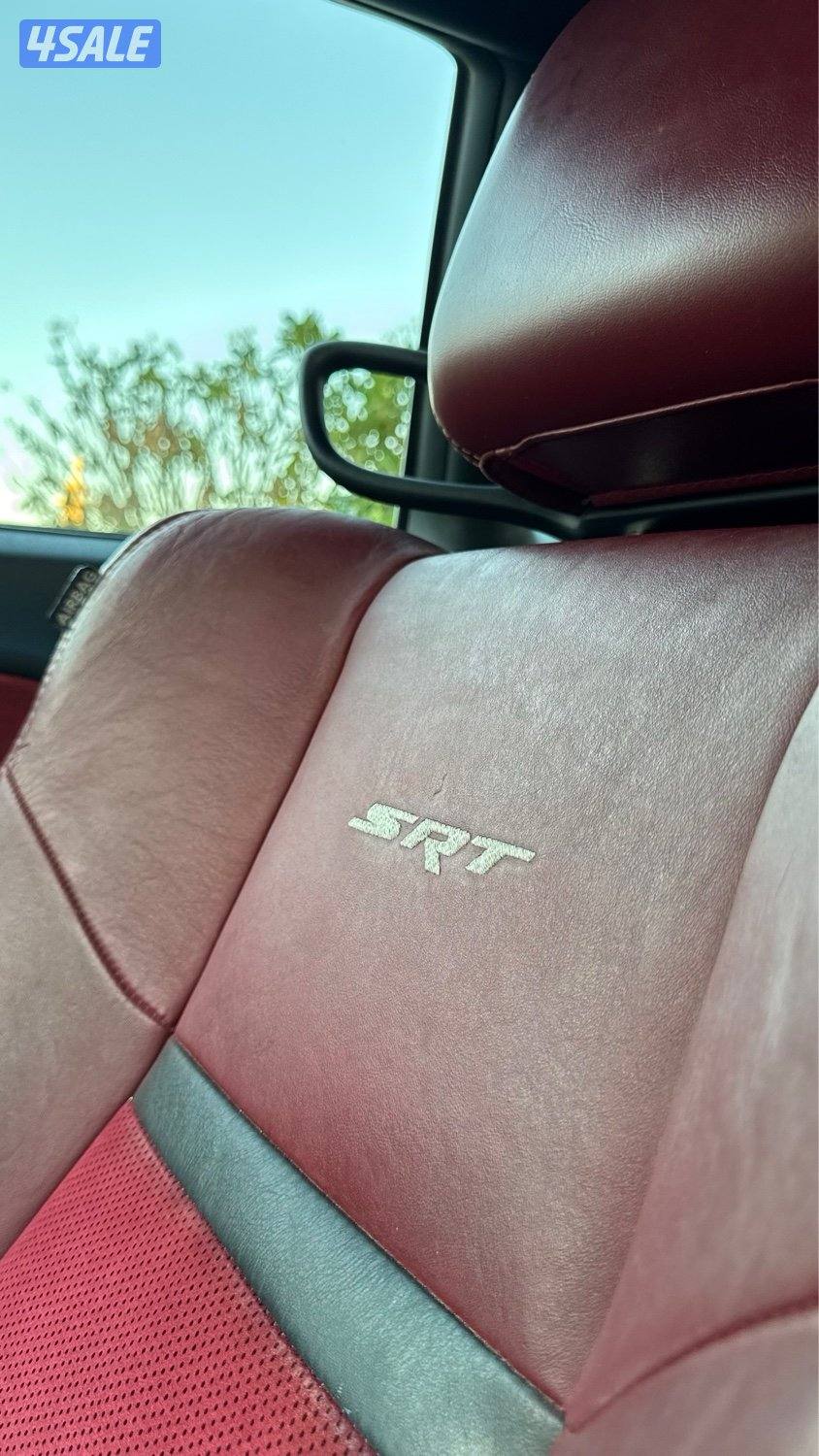 للبيع دودج تشالنجر SRT8 2013 بيعة سريعة9