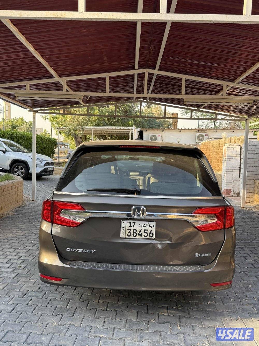 هوندا أوديسي 2019 LX وكالة بحالة نظيفة / Honda Odyssey 2019 LX 3.5L1
