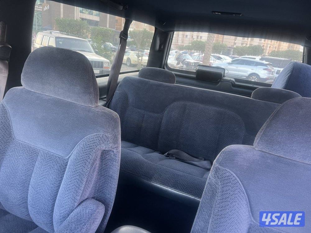 يوكن GT باب واحد1996 ماشي 219 الف بحاله فوق الممتازة  نظيف جدا1