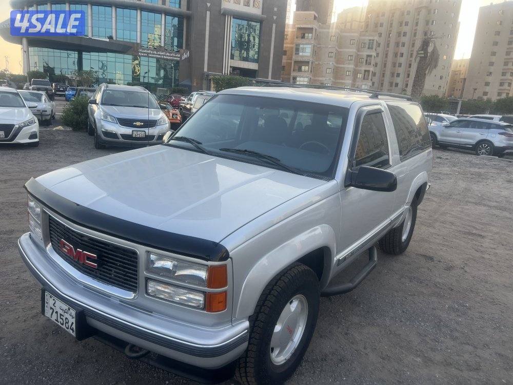 يوكن GT باب واحد1996 ماشي 219 الف بحاله فوق الممتازة  نظيف جدا7